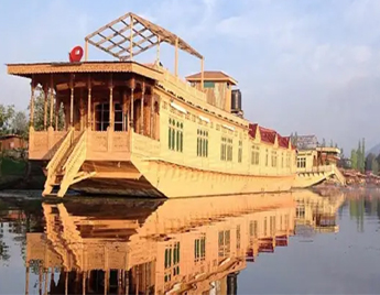 Houseboats In Srinagar