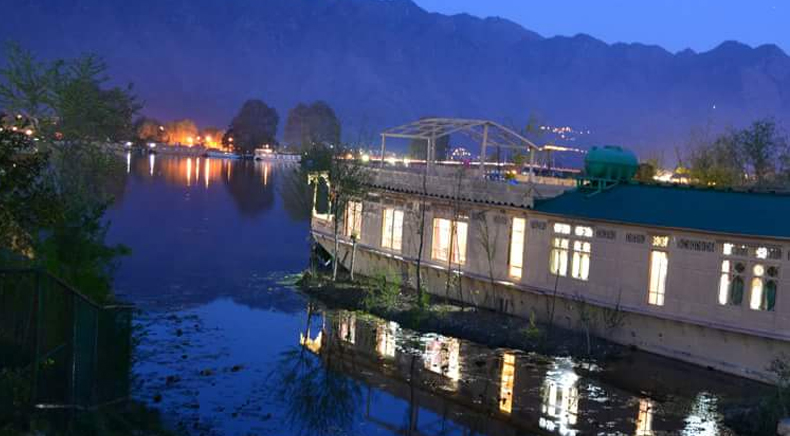 Houseboats In Srinagar